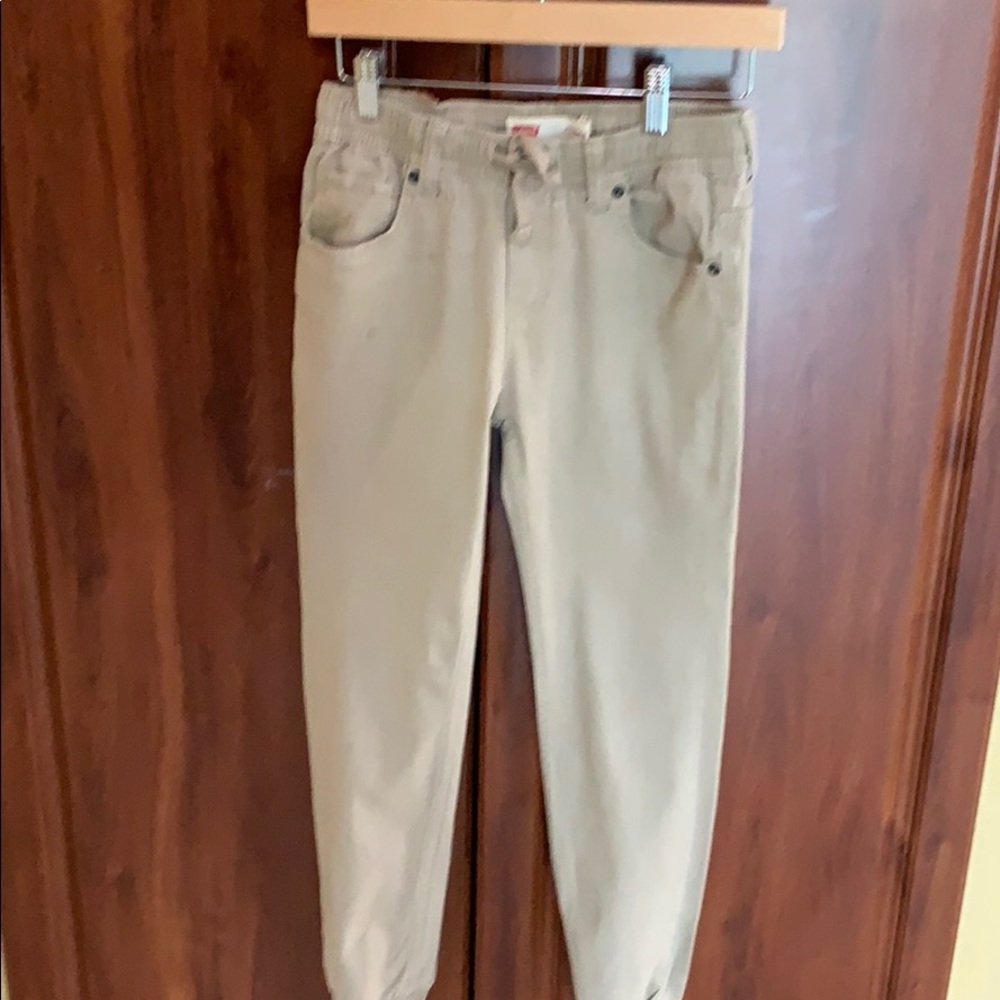 Levi’s joggers